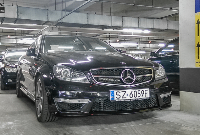 Mercedes-Benz C 63 AMG Coupé