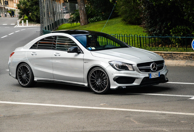 Mercedes-Benz CLA 45 AMG C117