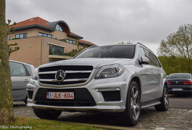 Mercedes-Benz GL 63 AMG X166