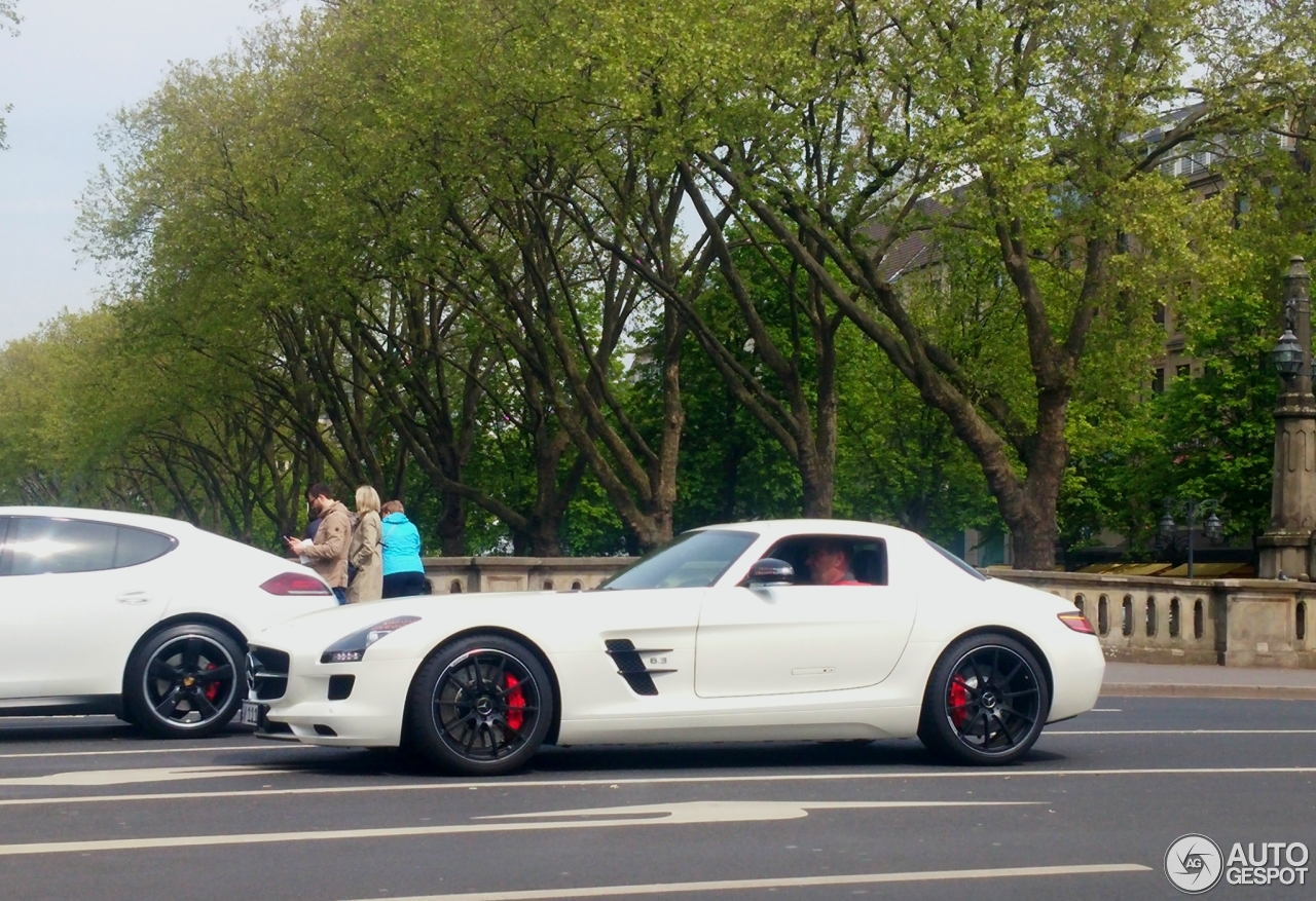 Mercedes-Benz SLS AMG GT