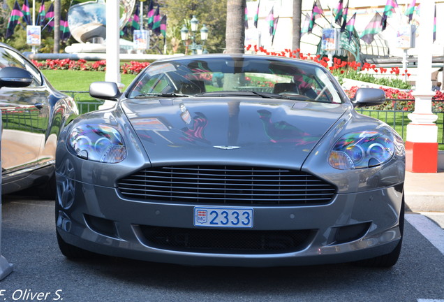 Aston Martin DB9