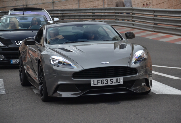 Aston Martin Vanquish 2013