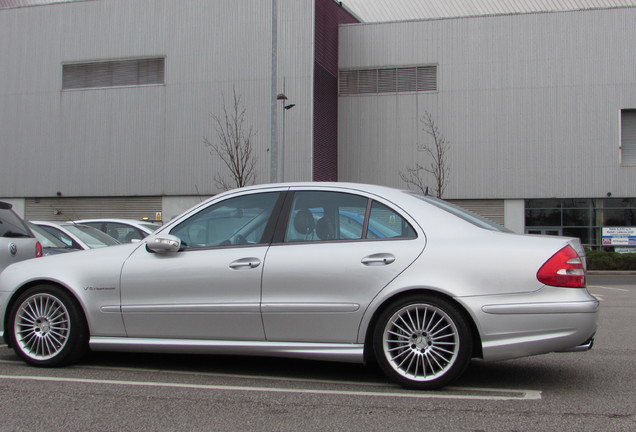 Mercedes-Benz E 55 AMG