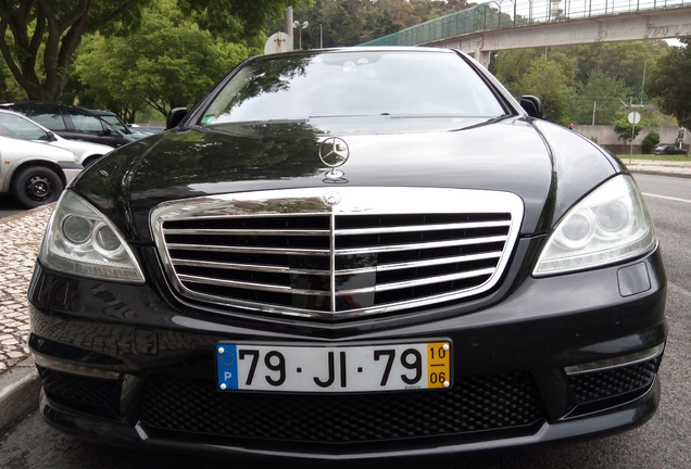 Mercedes-Benz S 63 AMG W221 2010