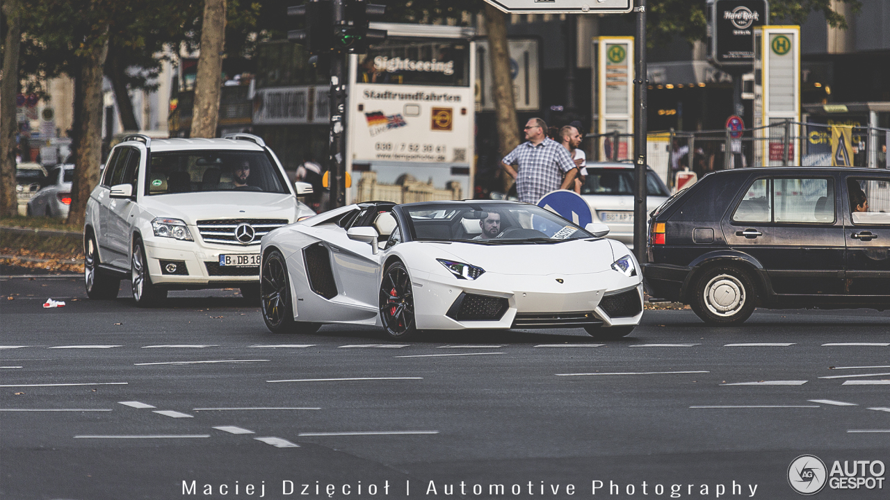 Lamborghini Aventador LP700-4 Roadster