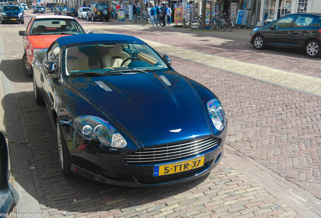 Aston Martin DB9 Volante