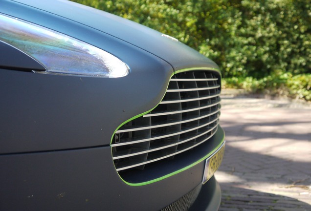 Aston Martin V8 Vantage N400