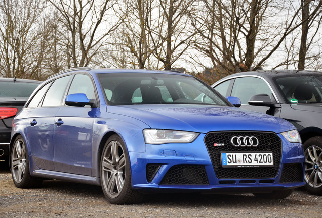 Audi RS4 Avant B8