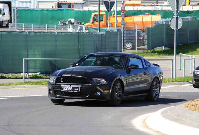 Ford Mustang Shelby GT500 2010