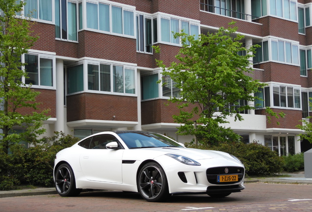 Jaguar F-TYPE S Coupé