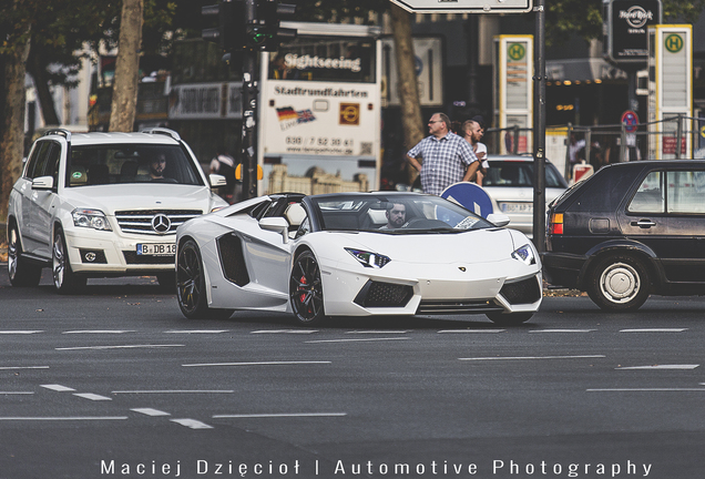 Lamborghini Aventador LP700-4 Roadster