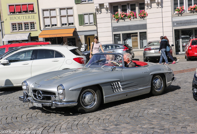 Mercedes-Benz 300SL Roadster