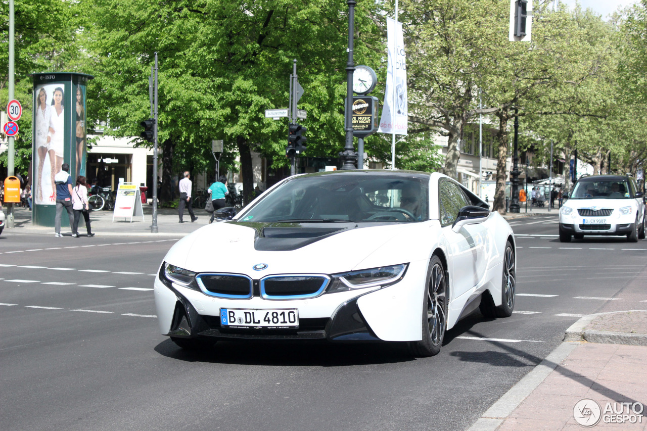 BMW i8