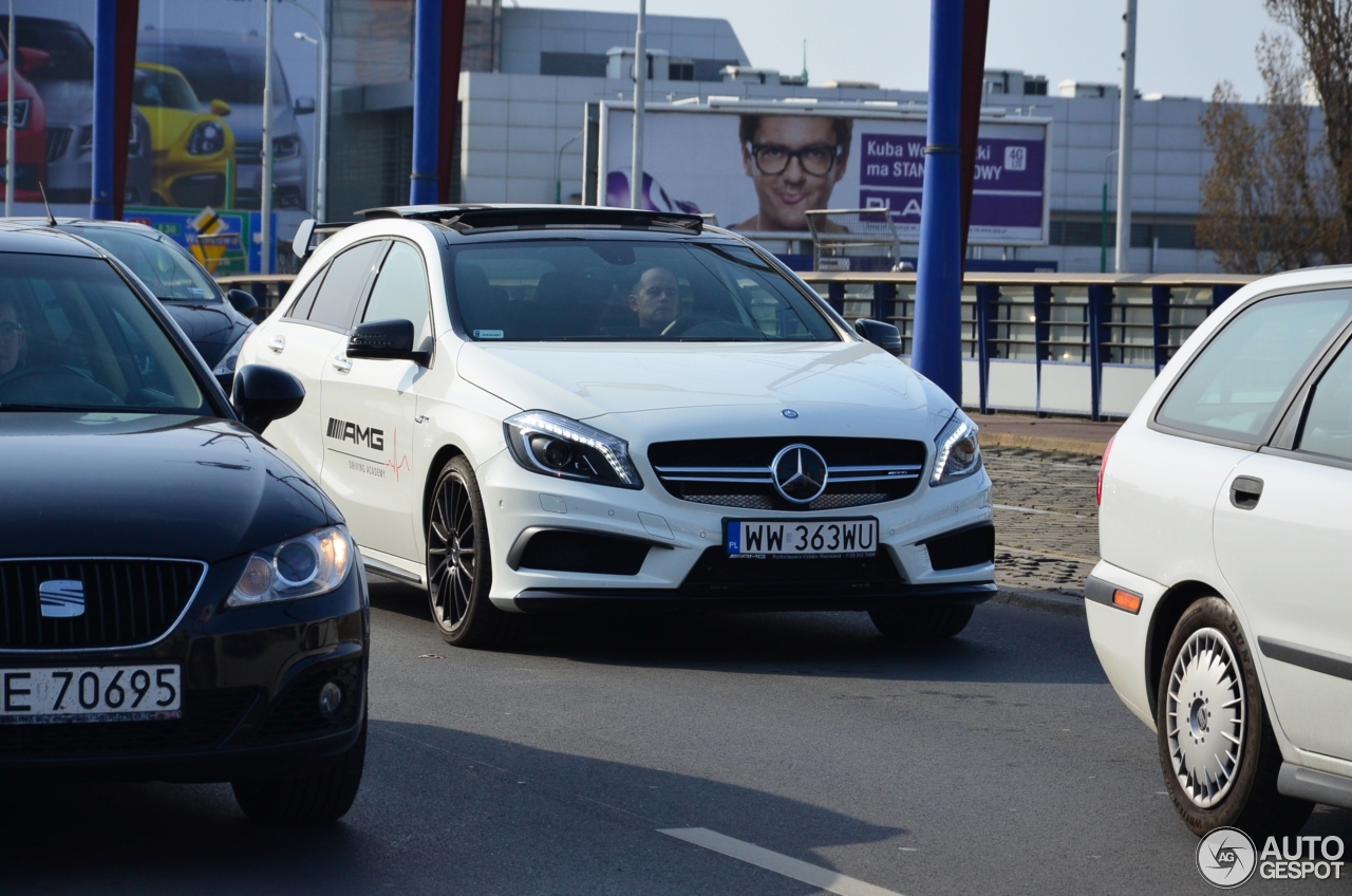 Mercedes-Benz A 45 AMG