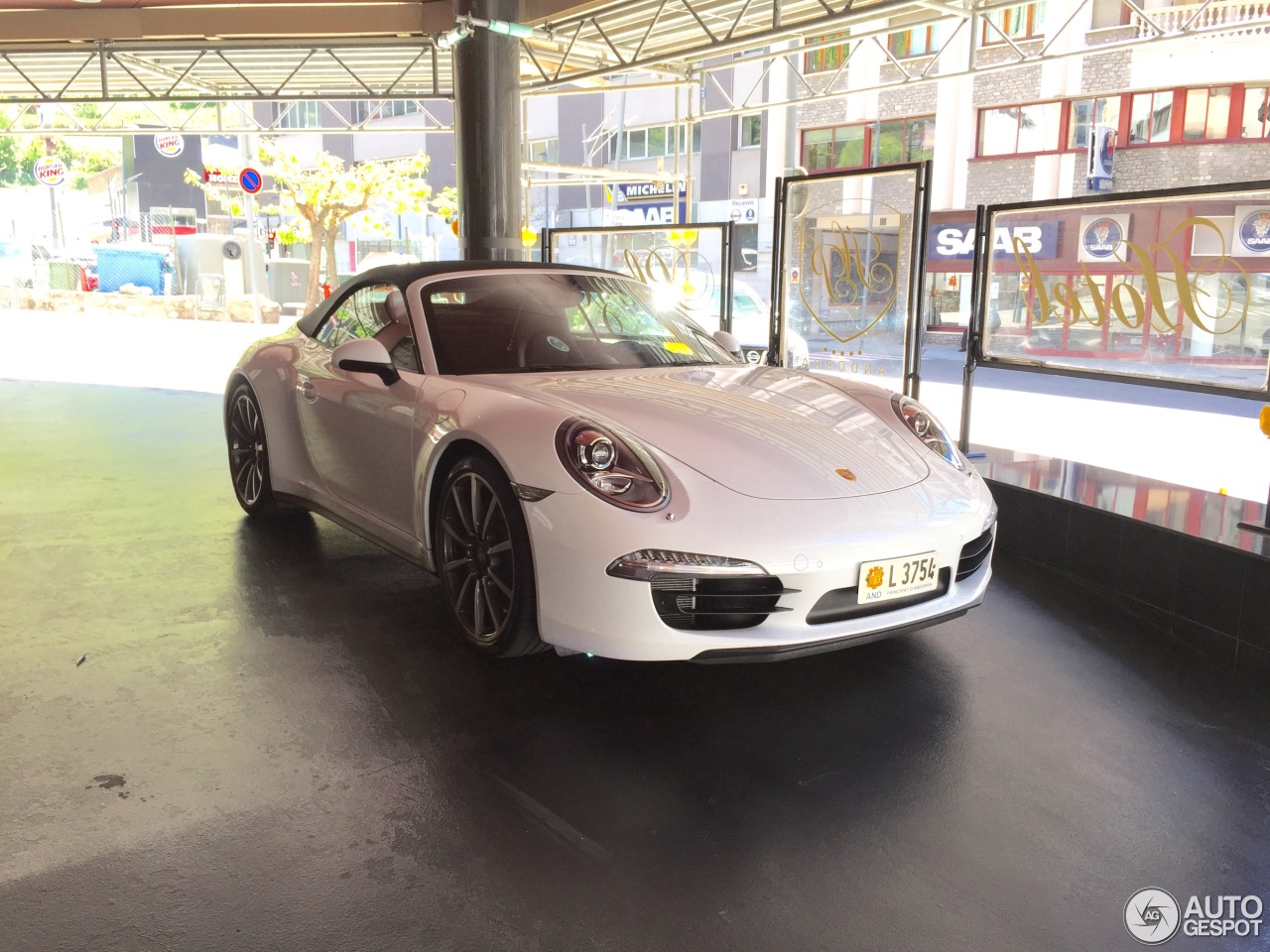 Porsche 991 Carrera 4S Cabriolet MkI