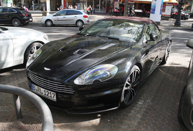 Aston Martin DBS Volante