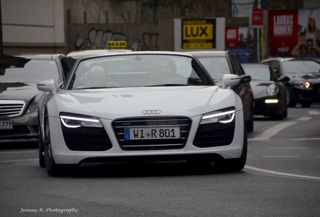 Audi R8 V10 Spyder 2013