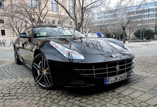 Ferrari FF