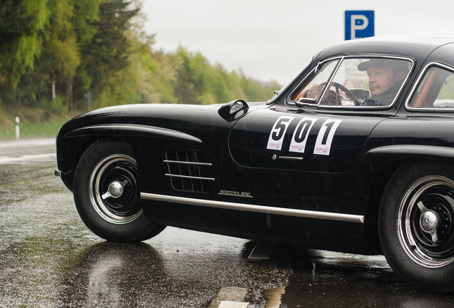 Mercedes-Benz 300SL Gullwing