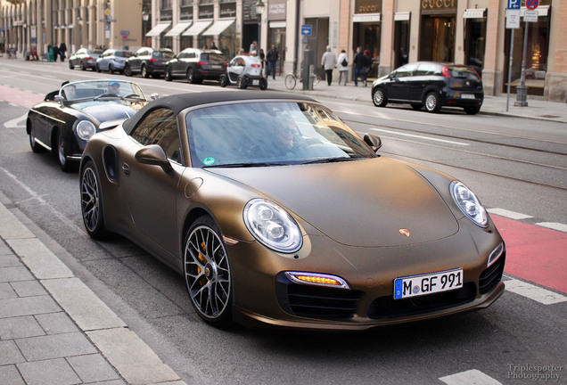 Porsche 991 Turbo S Cabriolet MkI