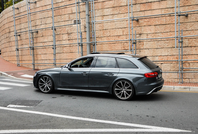 Audi RS4 Avant B8