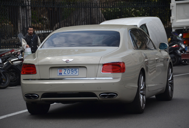 Bentley Flying Spur V8