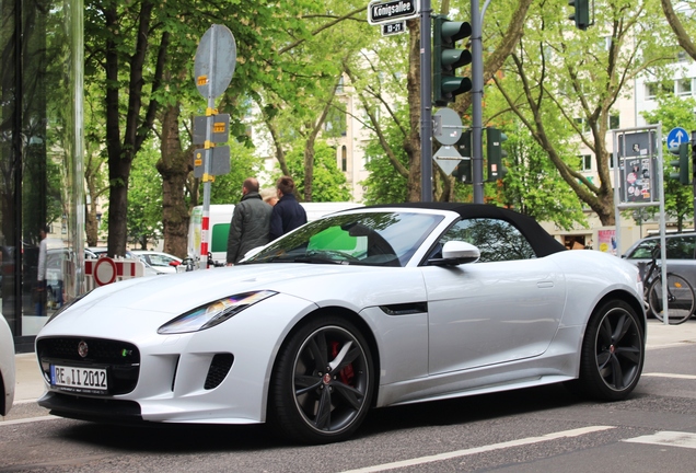 Jaguar F-TYPE R AWD Convertible