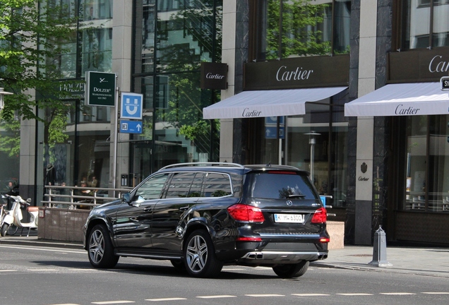 Mercedes-Benz GL 63 AMG X166