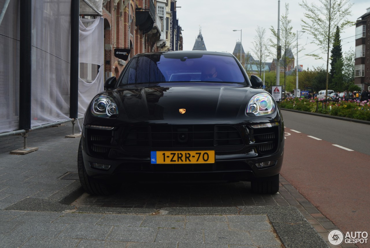 Porsche 95B Macan Turbo