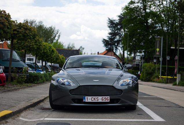 Aston Martin V8 Vantage