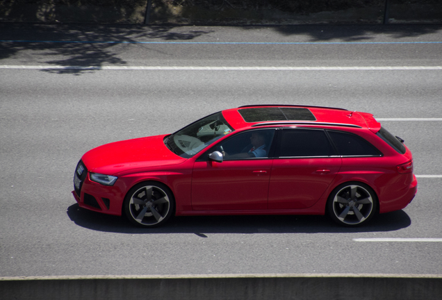 Audi RS4 Avant B8