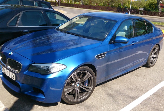 BMW M5 F10 2011