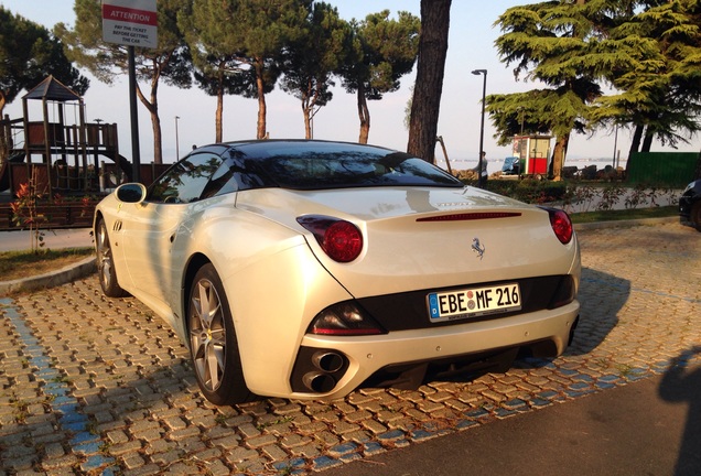 Ferrari California