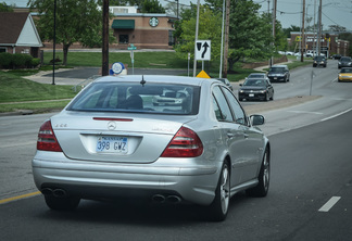 Mercedes-Benz E 55 AMG