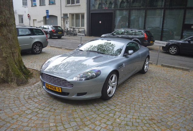 Aston Martin DB9