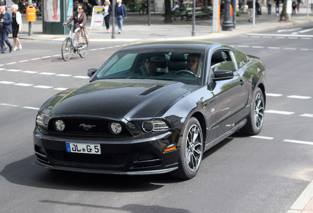 Ford Mustang GT 2013