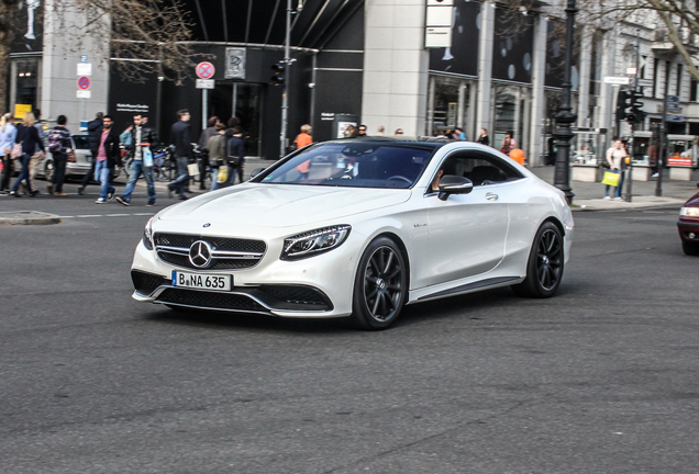 Mercedes-Benz S 63 AMG Coupé C217