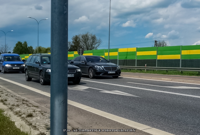 Mercedes-Benz S 63 AMG V222