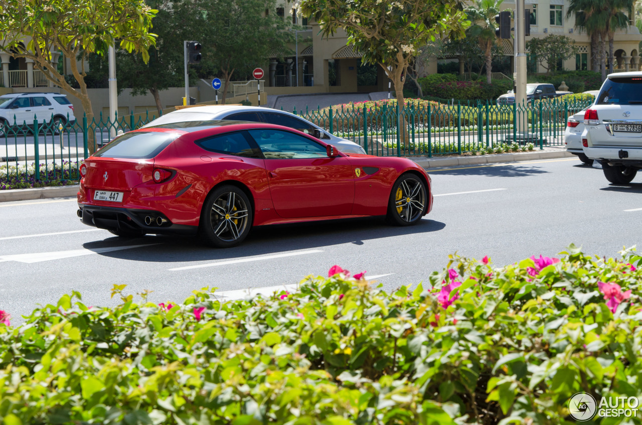 Ferrari FF