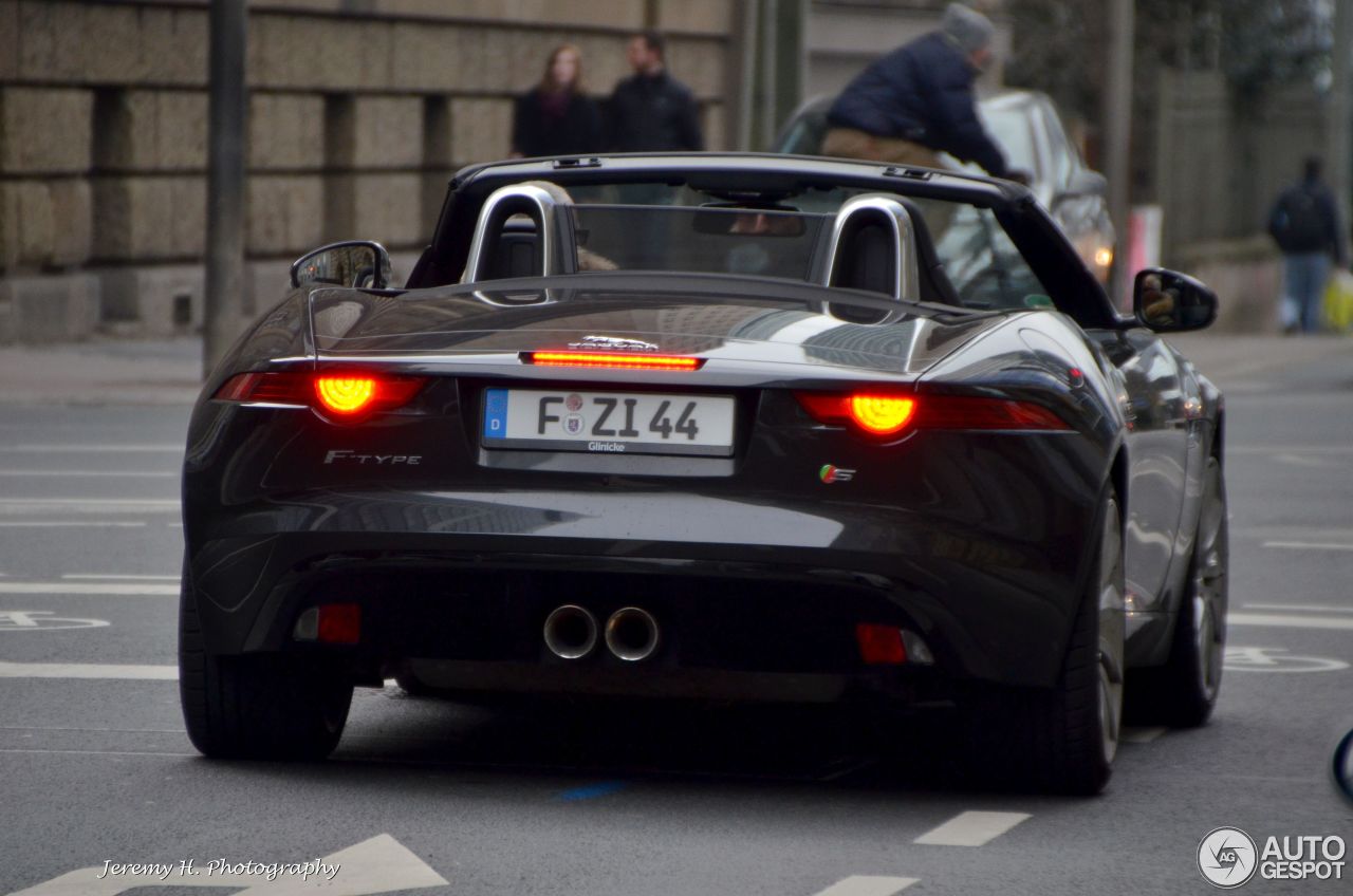 Jaguar F-TYPE S Convertible