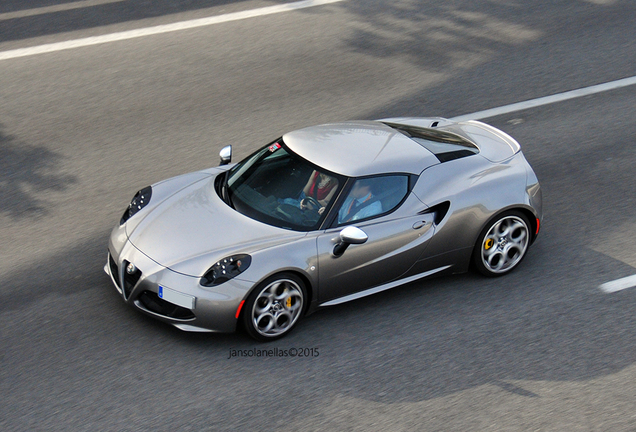 Alfa Romeo 4C Coupé