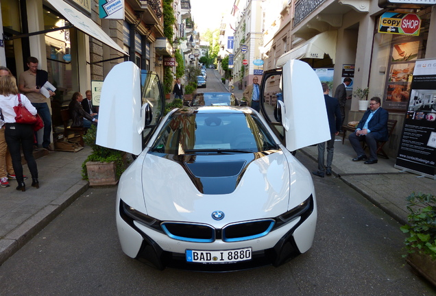 BMW i8