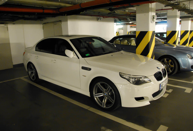 BMW M5 E60 2005