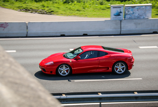 Ferrari 360 Modena