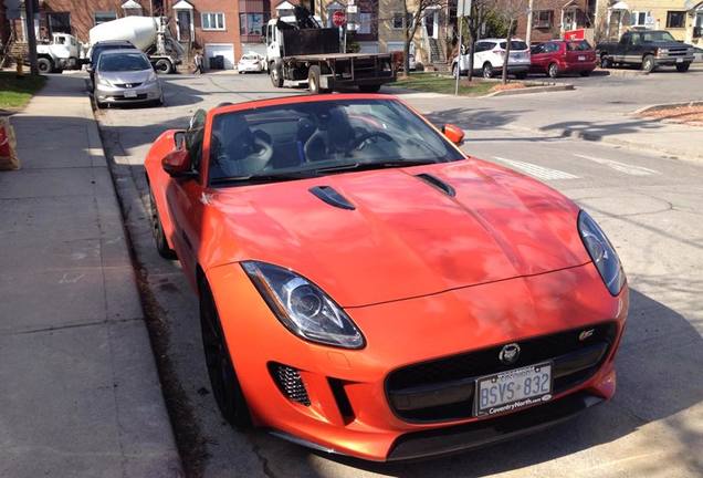 Jaguar F-TYPE S Convertible