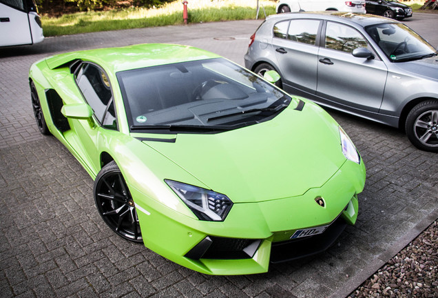 Lamborghini Aventador LP700-4