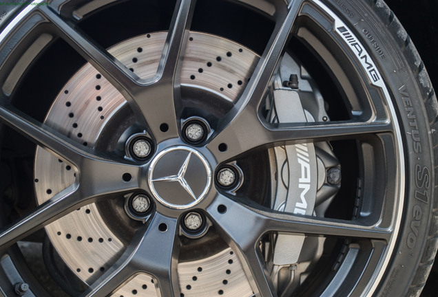 Mercedes-Benz C 63 AMG Coupé