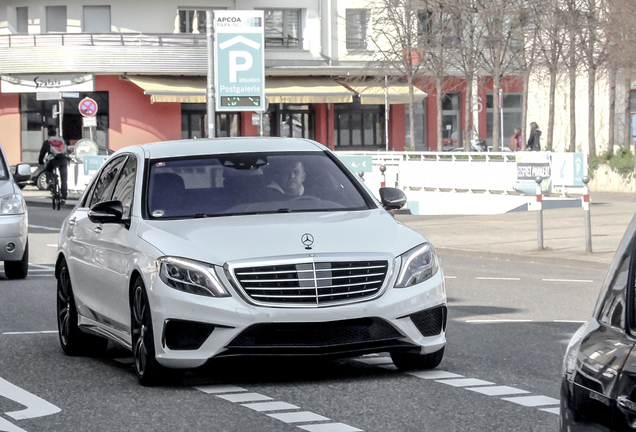 Mercedes-Benz S 63 AMG V222