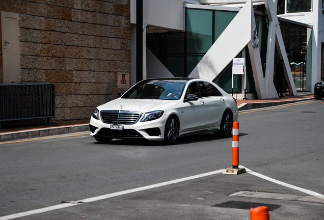 Mercedes-Benz S 63 AMG V222