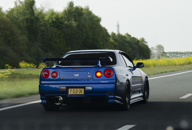 Nissan Skyline R34 GT-R V-Spec - 13 January 2020 - Autogespot